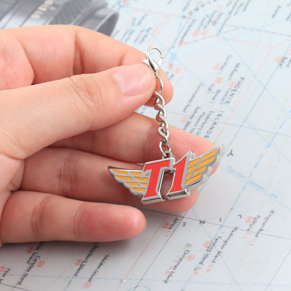 T1 Team Logo Metal Keychain En - đánh giá và giá Esports Gaming Logo